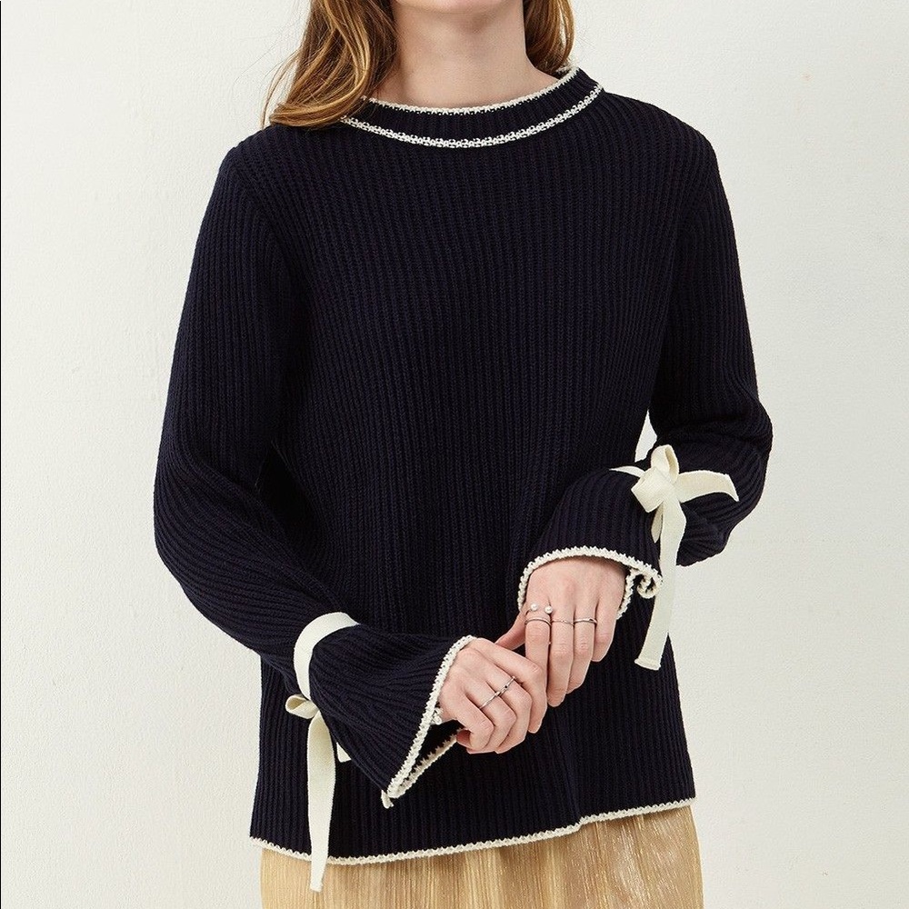 Storets ivory crew neck sweater
